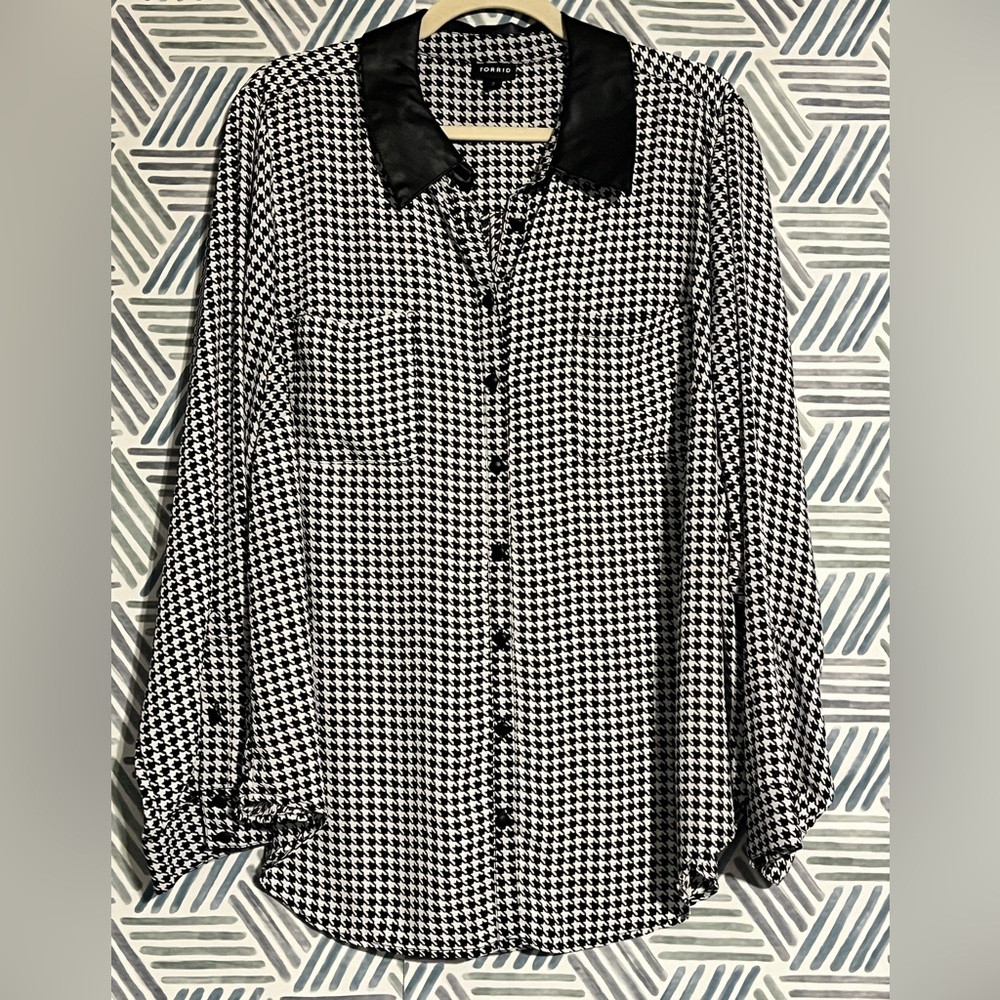 Torrid - Picture 2 of 2